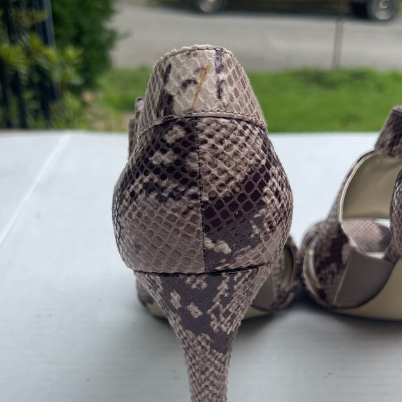 Anne Klein Sandals - Picture 13 of 14